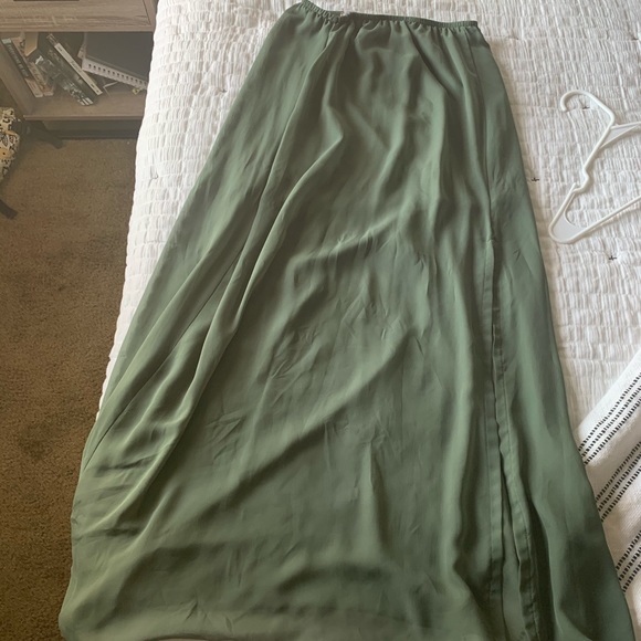 Dresses & Skirts - Long Green sheer skirt
